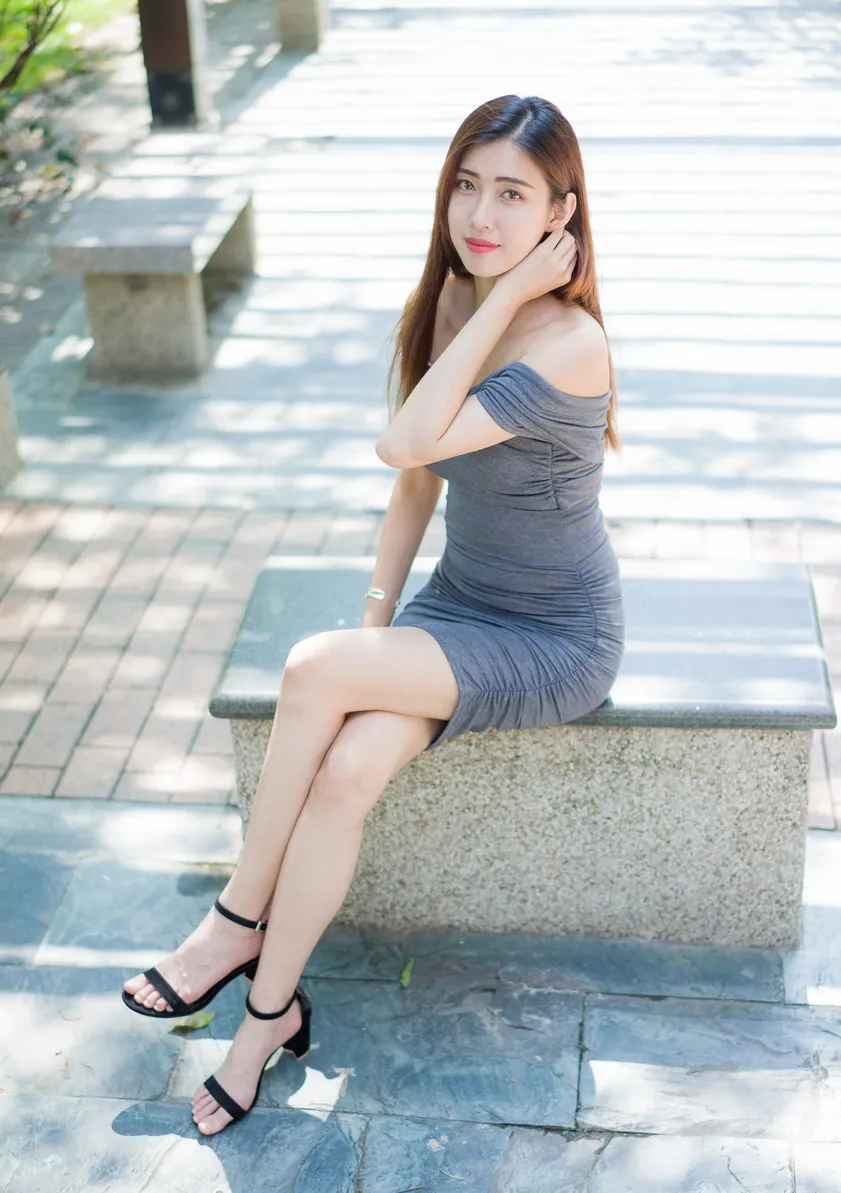 [Mzsock] NO.207 Jin Yunqiao off-shoulder dress and short skirt with high legs street photography#[54P]-19